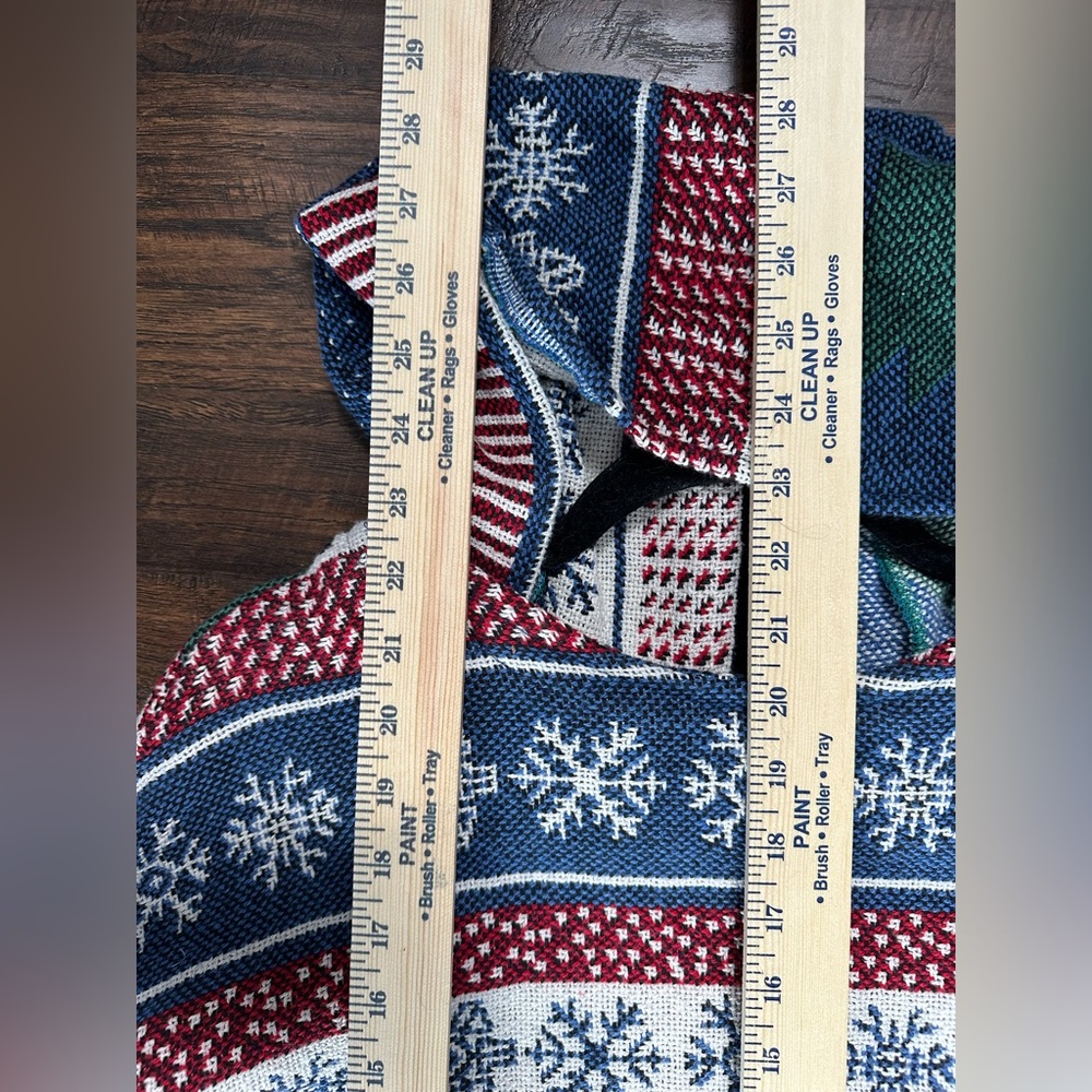 HANDMADE Snowman Snow flakes mittens red blue tapestry Hoodie by me, did my best - Picture 8 of 17